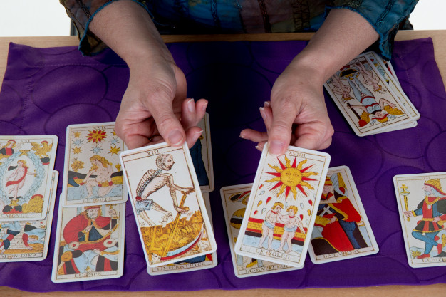 tarot oui non definition