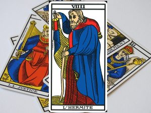 La Carte De Lhermite Dans Le Tarot De Marseille Quelles