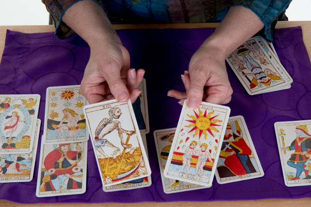 Les quatre cartes de tarot les plus souvent mal comprises