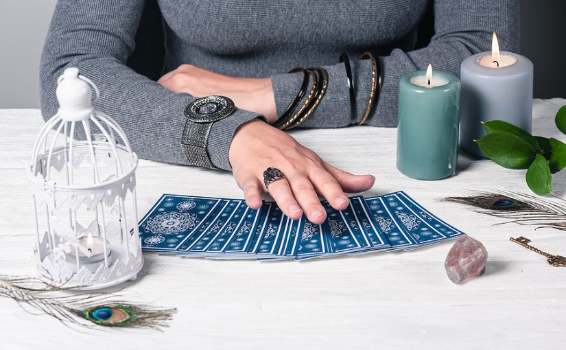 Comment fonctionne le tirage de tarot par téléphone ?