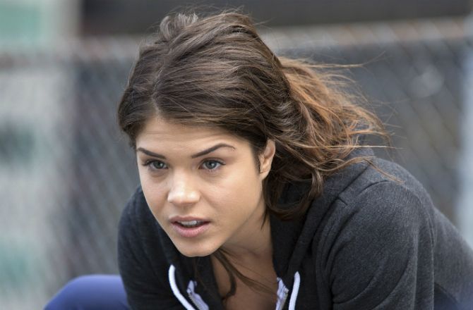 Les-100-signe-astrologique-Marie-Avgeropoulos