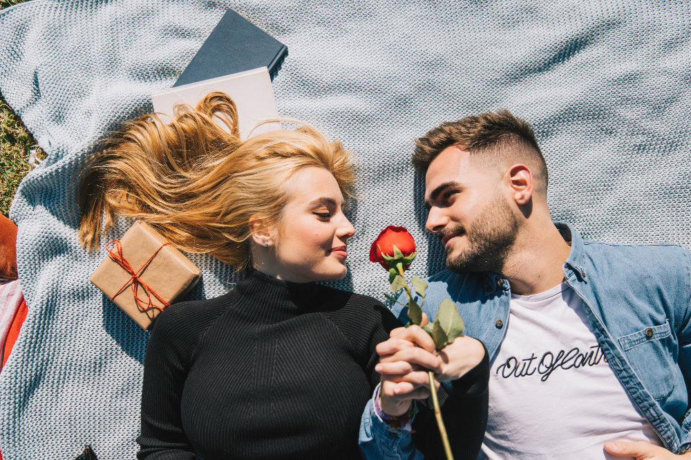 Comment faire plaisir à chaque signe astrologique pour la Saint-Valentin ?